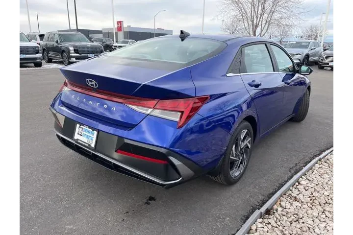 $21590 : Hyundai ELANTRA 2024 SEL 4dr image 5