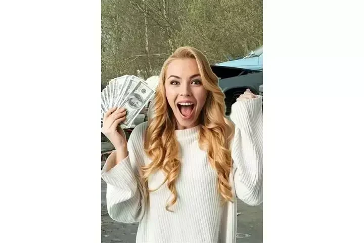 Le Pagamos Cash el Mismo Día image 2