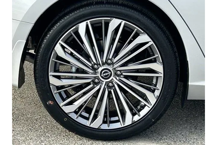 $32835 : Nissan Altima 2025 2.5 SL 4d image 7