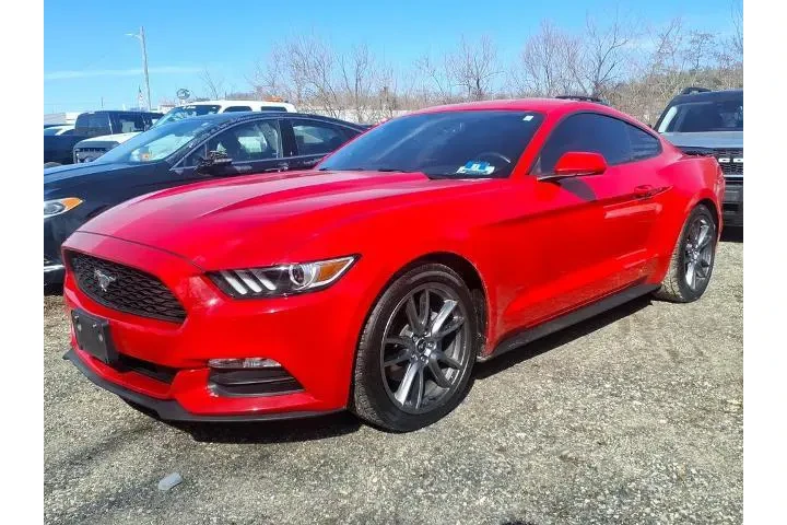 $15388 : Ford Mustang 2016 V6 2dr Fas image 4