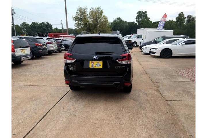 $19995 : 2020 Forester image 6
