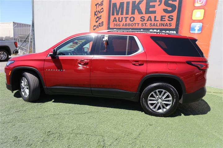 $32999 : 2023 CHEVROLET TRAVERSE LT image 9