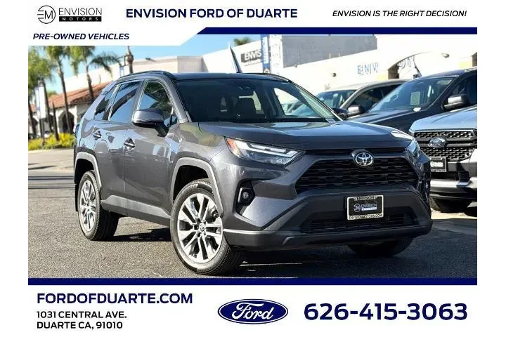 $31495 : Toyota RAV4 2023 XLE Premium image 1