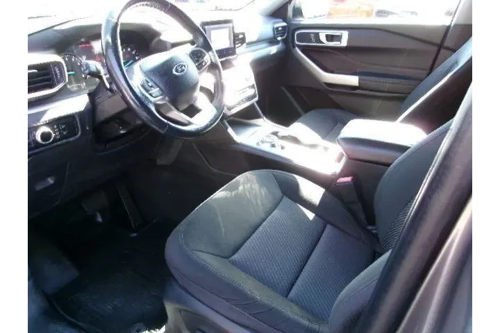 $30996 : Ford Explorer 2023 AWD XLT 4 image 10