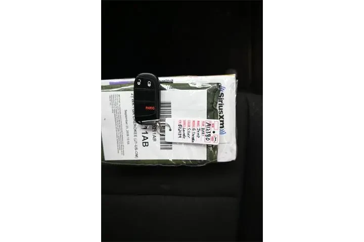 $19980 : Jeep Grand Cherokee 2021 4x4 image 10