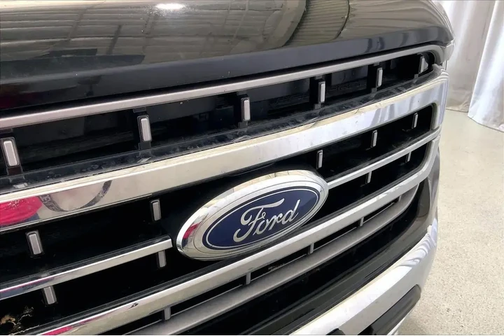$38991 : Ford F-150 2023 4x4 Platinum image 7