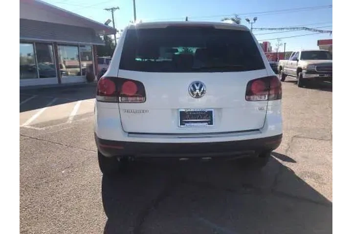 2009 Touareg 2 VR6 FSI image 7