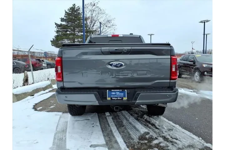 $38980 : Ford F-150 2023 4x4 XLT 4dr image 7