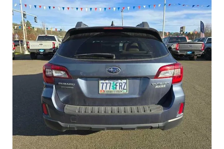 $14000 : Subaru Outback 2017 AWD 2.5i image 4