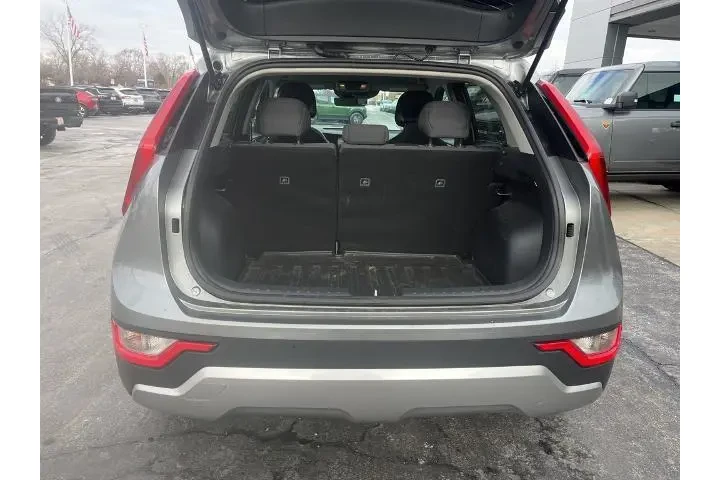 $20988 : Kia Niro 2023 LX 4dr Crossov image 10