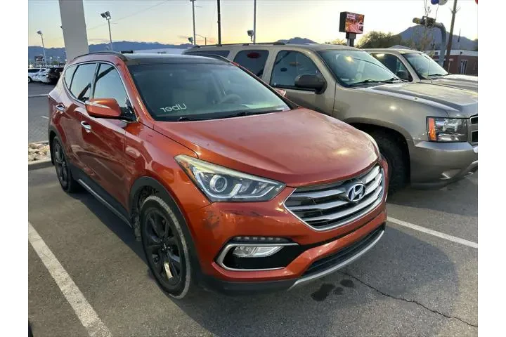 $12591 : Hyundai SANTA FE Sport 2017 image 2