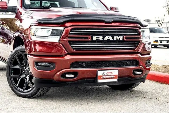 $38999 : Ram 1500 2023 4x4 Laramie 4d image 3