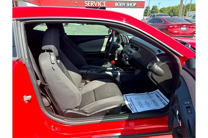 $13980 : 2014 Camaro 2dr Cpe LS w/1LS image 9