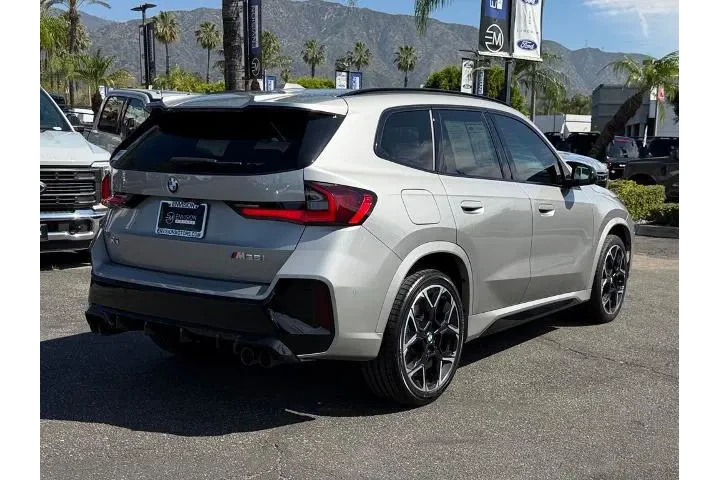 $39997 : BMW X1 2024 AWD M35i 4dr Spo image 8