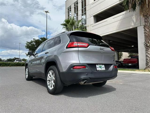 $11999 : 2017 JEEP CHEROKEE2017 JEEP C image 7