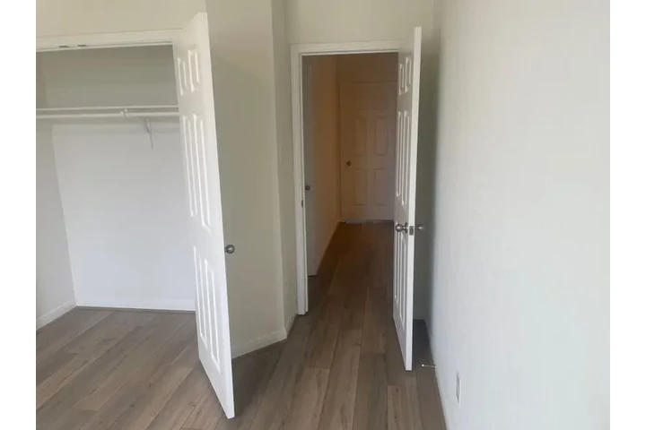 $700 : casa katy biles pagados 77449 image 7