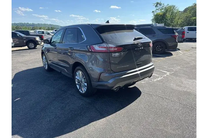 $32335 : Ford Edge 2024 AWD Titanium image 5