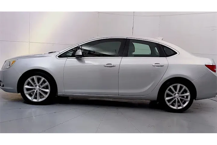 2015 Escape SE 4WD image 8