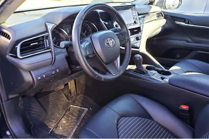 $27991 : Toyota Camry Hybrid 2023 SE image 9