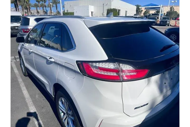 $19532 : Ford Edge 2020 ST Line 4dr C image 2