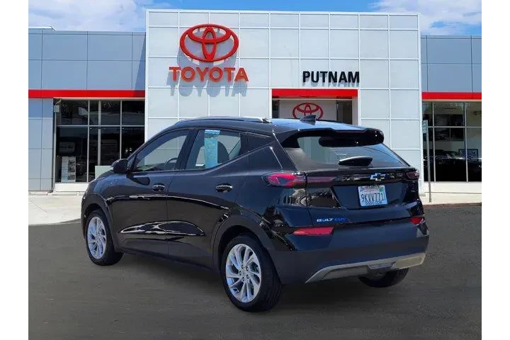 $16988 : Chevrolet Bolt EUV 2023 LT 4 image 6