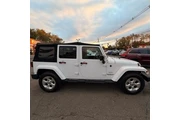 $12567 : Jeep Wrangler Unlimited 2015 thumbnail