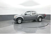 $13934 : Nissan Frontier 2016 4x4 S 4 thumbnail