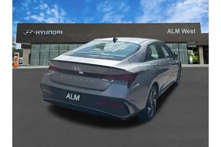 $20720 : Hyundai ELANTRA 2025 SEL Spo image 5