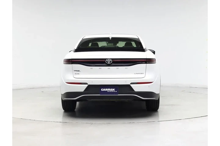 $29998 : Toyota Crown 2023 AWD Limite image 6