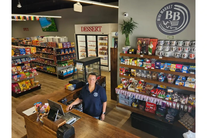 BB Mini Market image 3