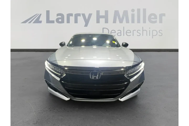 Honda Accord Hybrid 2022 Spo image 8