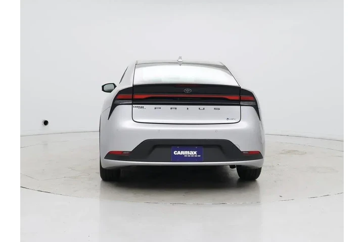 $24998 : Toyota Prius 2024 LE 4dr Hat image 6