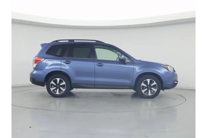 $24998 : Subaru Forester 2017 AWD 2.5 image 7