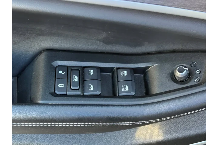 $25356 : Jeep Grand Cherokee L 2021 4 image 8