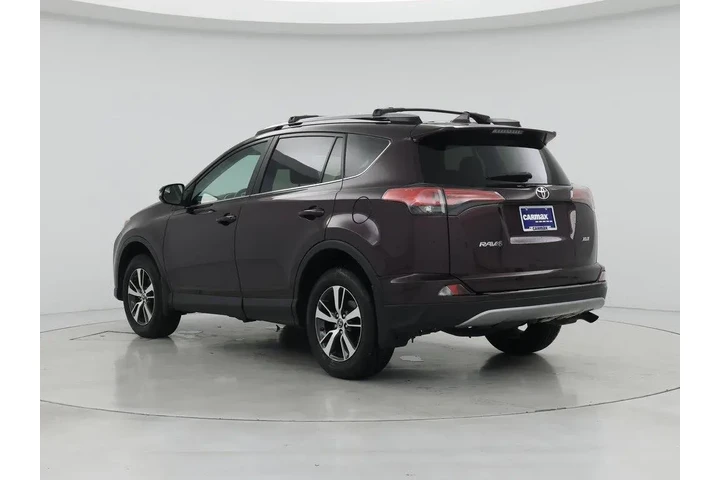 $20998 : Toyota RAV4 2017 XLE 4dr SUV image 2