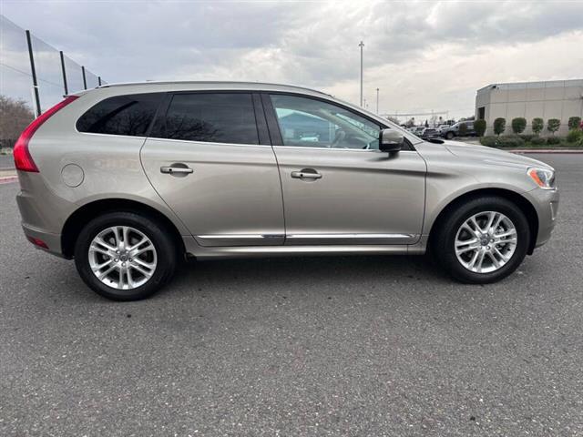 $10995 : 2016 XC60 T5 Drive-E Premier image 6