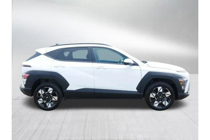 $23750 : Hyundai KONA 2025 AWD SEL 4d image 8