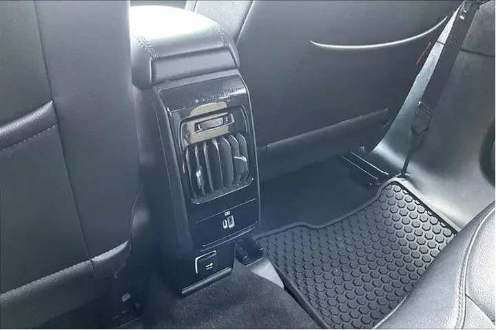 $26000 : Jeep Compass 2024 4x4 Trailh image 10