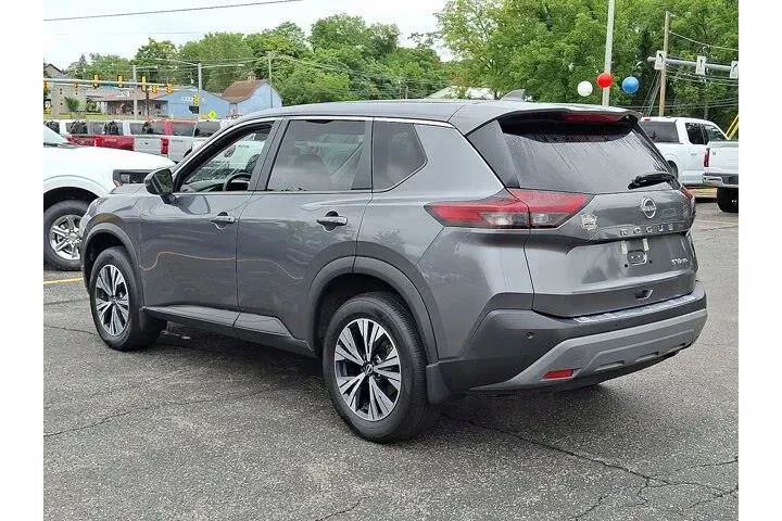 $27993 : Nissan Rogue 2022 AWD SV 4dr image 5