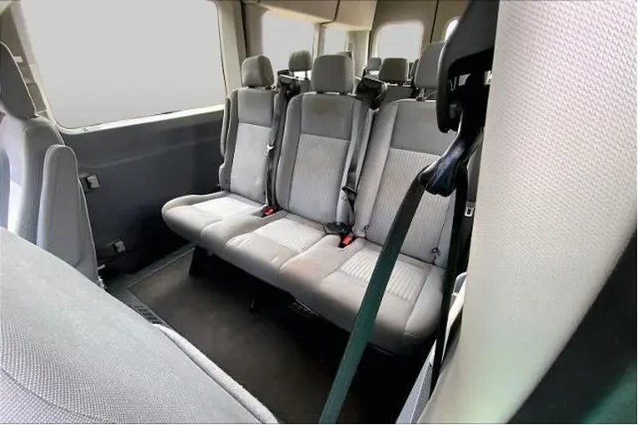 $28582 : Ford Transit 2015 350 XL 3dr image 2