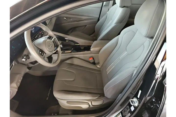 $21000 : Hyundai ELANTRA 2023 SEL 4dr image 4