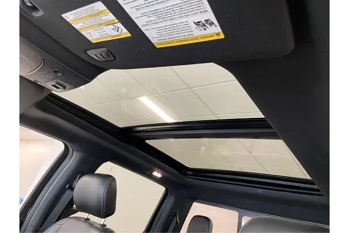 $28990 : Ford F-150 2019 4x4 Lariat 4 image 3