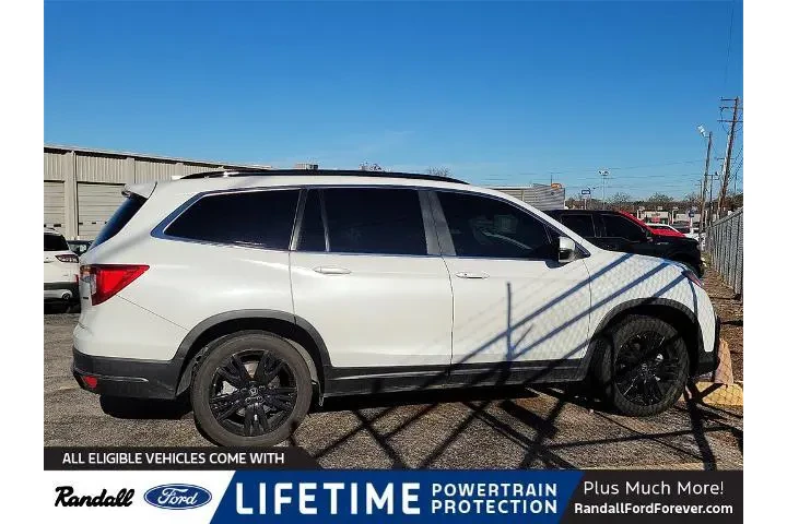 $27992 : Honda Pilot 2021 SE 4dr SUV image 1