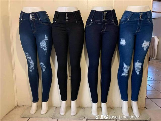 $10 : LINDOS Y SEXIS JEANS $9.99 image 3