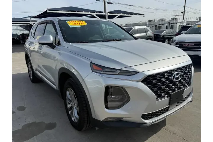 $12900 : 2019 SANTA FE image 4