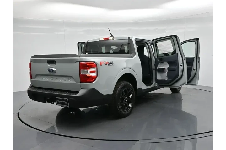 $30000 : Ford Maverick 2024 AWD XLT 4 image 6