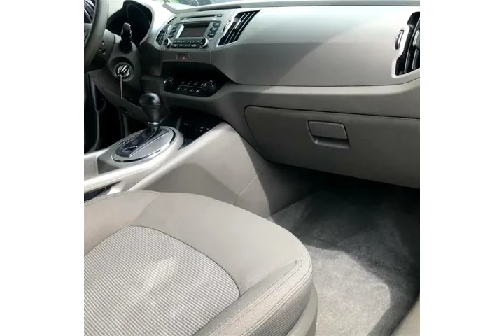 $10999 : 2016 Sportage image 3