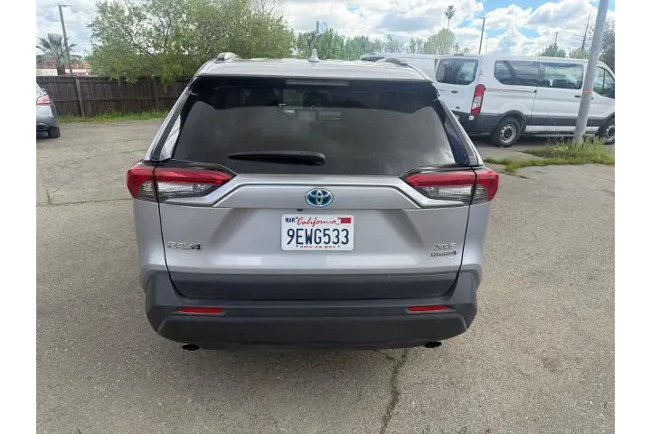 $34000 : Toyota RAV4 Hybrid 2023 AWD image 4