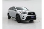 Toyota Highlander 2019 SE 4d