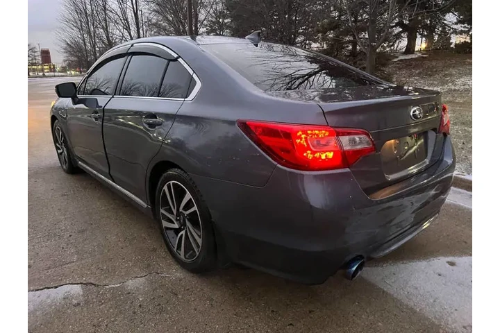 $12997 : 2017 Legacy 2.5i Sport image 9